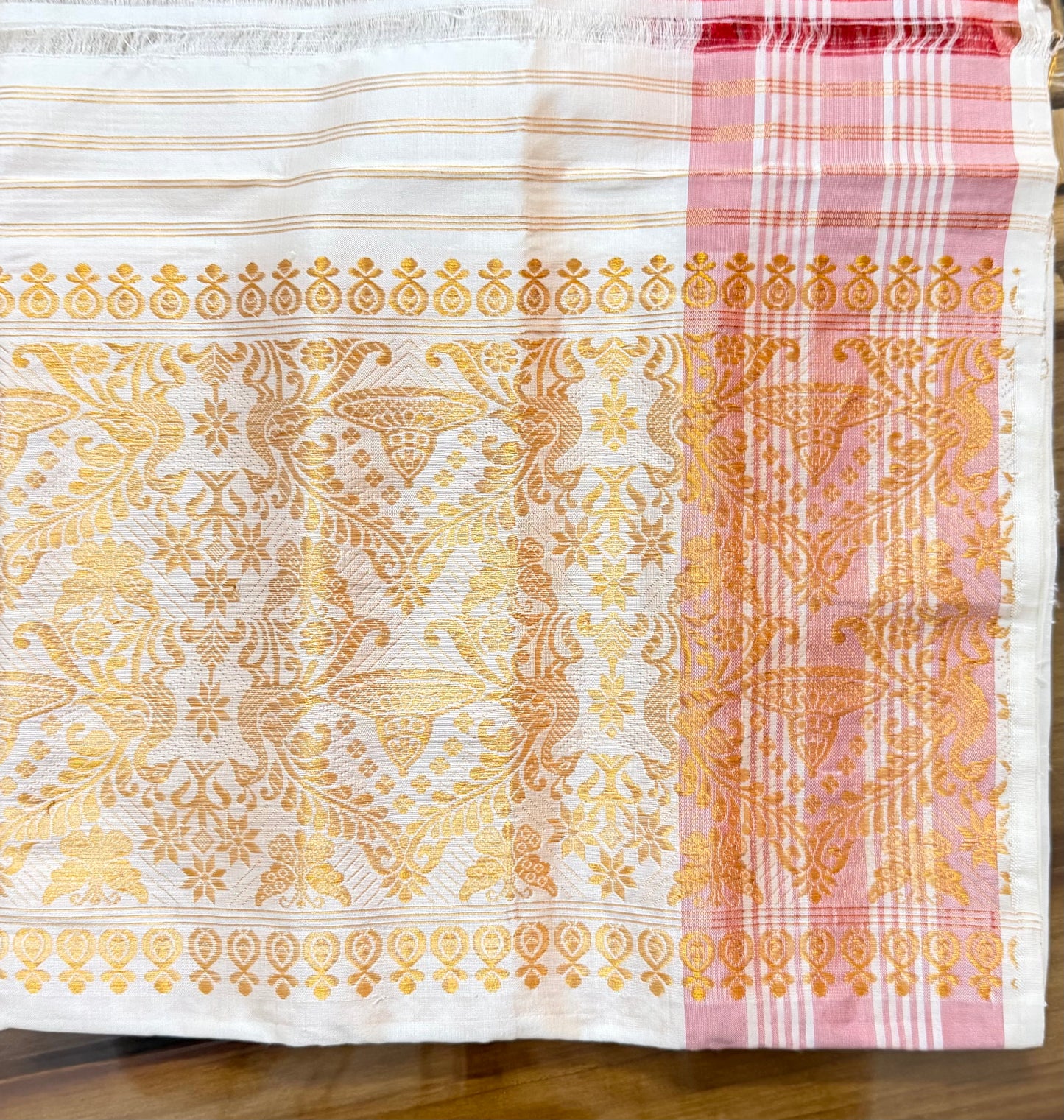 Handwoven Paat Gamusa